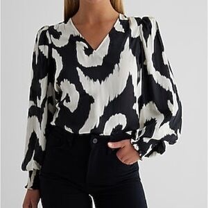 EXPRESS Satin V-neck long sleeve smocked cuff top